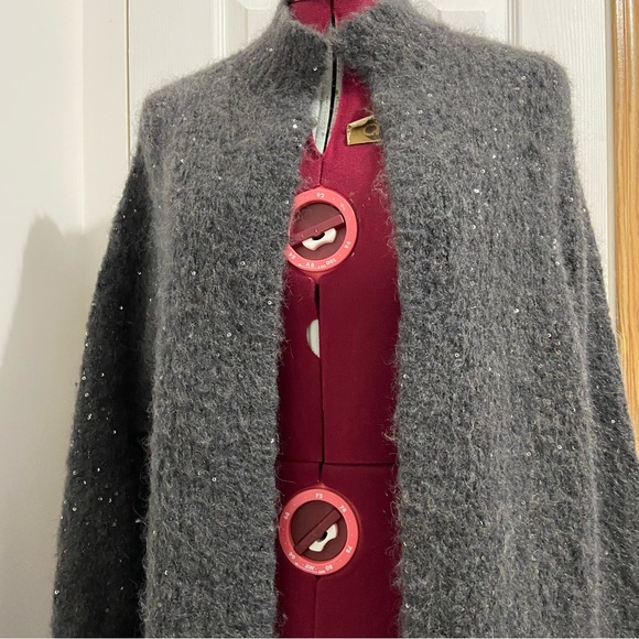 Tommy Bahama women grey Alpaca, Mohair, Wool blend open front cardigan. Size M. - Picture 2 of 9